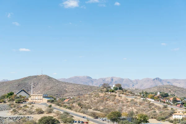 Bir kilise ve Windhoek iki kale görünümü — Stok fotoğraf