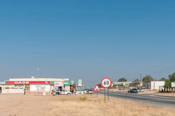 Cena de rua em Kamanjab, na região de Kunene, Namíbia — Fotografia de Stock