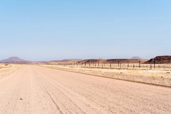 C39-yol Dopsteekhoogte Pass ve Torra Körfezi arasında