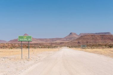 C39-yoldan Khorixas Torra Körfezi