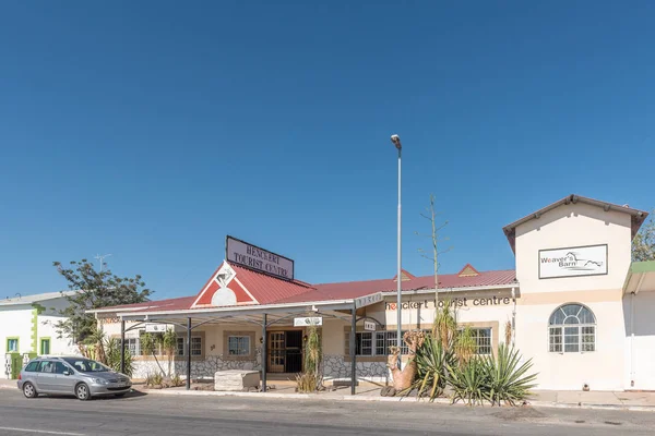 Centro de turismo com lojas de presentes em Karibib — Fotografia de Stock