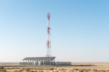 Cep telefonu telekomünikasyon Kulesi, güneş enerjisi yalnızca kullanarak