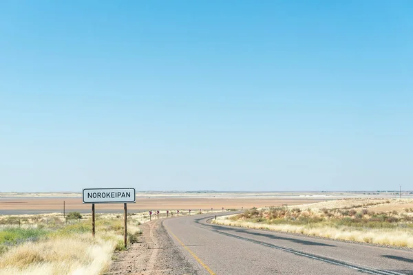 Norokeipan on the R360-road between Askham and Upington — Stock Photo, Image