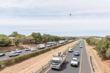 Bloemfontein trafik protesto karşı engellemeden protestocular