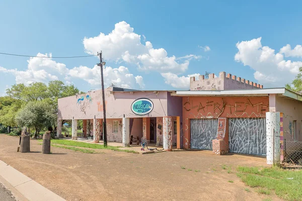 Escena callejera, con galería de arte y casa de huéspedes, en Excelsior — Foto de Stock