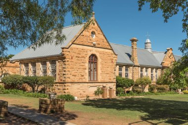 Lisede Ladybrand binaların tarihi kumtaşı