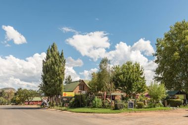 Portakal elma ülke dükkanı ve Fouriesburg çay bahçesi