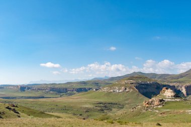 Golden Gate anfi tiyatro ile gelen Drakensberg visib göster