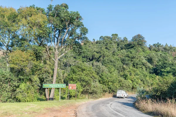 Paisagem na estrada R533 entre Graskop e Peregrinos Resto — Fotografia de Stock