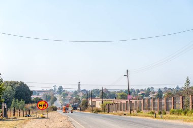 Mpumalanga 'daki Machadodorp' ta sokak sahnesi