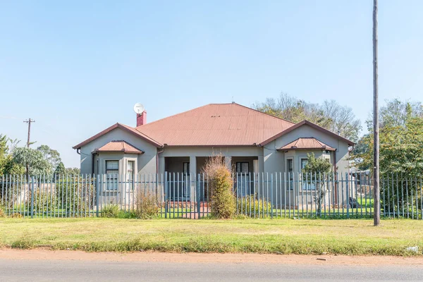 Antigua casa en Belfast en Mpumalanga — Foto de Stock