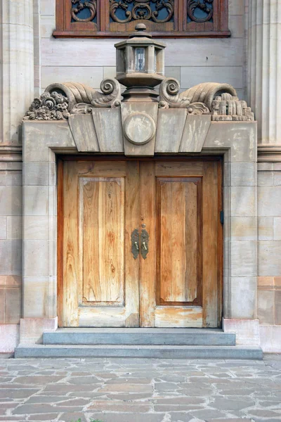 Puerta del histórico ayuntamiento de Bloemfontein — Foto de Stock