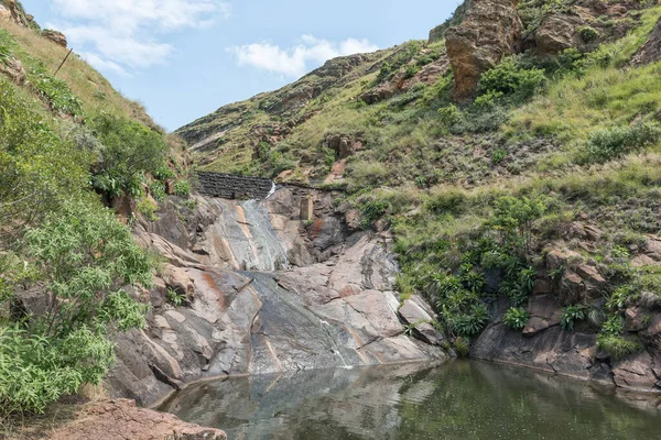 Natural Swimming Pool Waterfall Glen Reenen Golden Gate — Stock Photo, Image