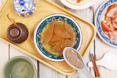 Domuz karaciğer çorbası 