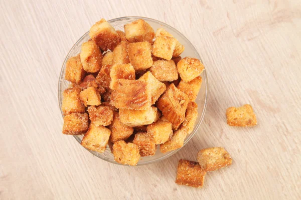 Delicious fried croutons — Stock Photo, Image
