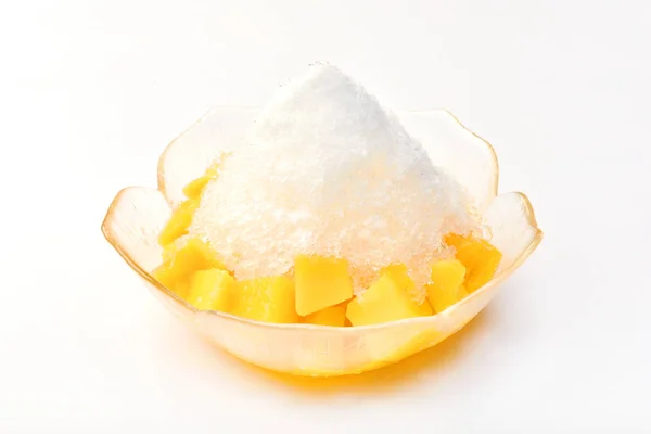 Hielo afeitado de mango —  Fotos de Stock