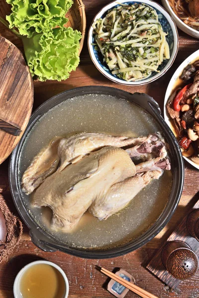 Comida china - Sopa de pollo — Foto de Stock