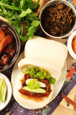 Gua Bao (Steamed sandviç)
