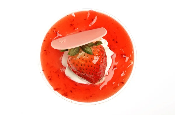 Erdbeermoussekuchen — Stockfoto