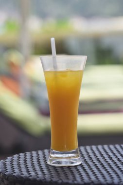 Lezzetli taze mango suyu