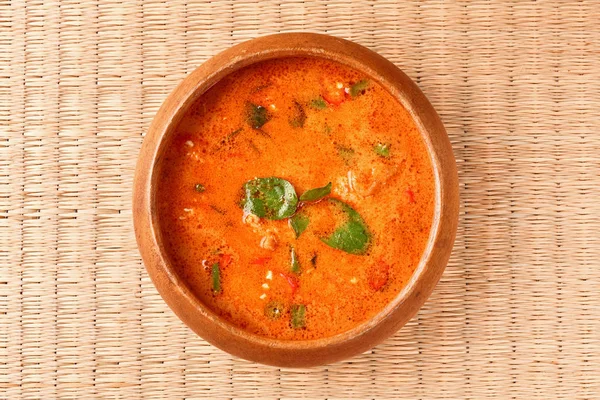 Curry Pollo Rojo Tailandés Tazón Madera — Foto de Stock