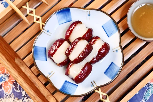 Taiwan Läcker Dessert Xin Tai Ruan Röda Datum Fyllda Med — Stockfoto