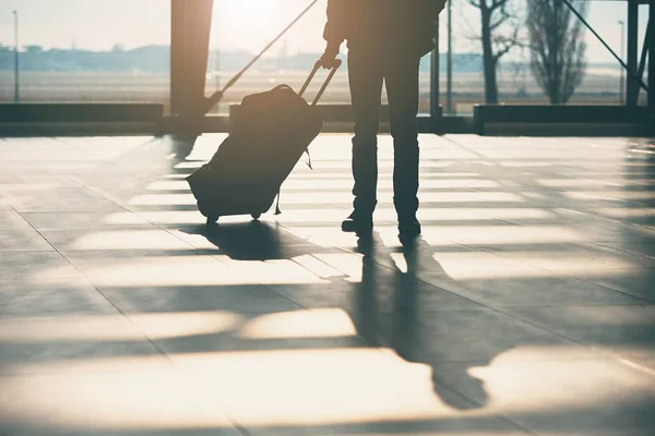 Shadow of the traveler at the airport — Stock Photo, Image