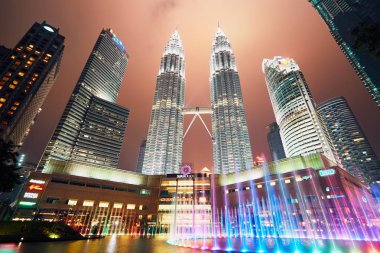 Petronas İkiz Kuleler kuala Lumpur