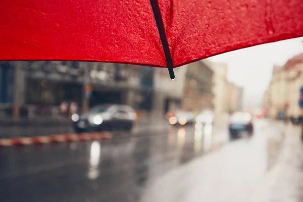 Chuva na cidade — Fotografia de Stock