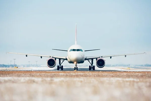 Flughafen im Winter — Stockfoto