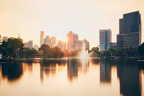 Bangkok al atardecer — Foto de Stock