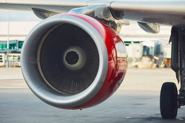 Engine of the airplane — Stock Photo, Image