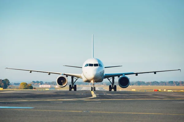 Trafik på flygplatsen — Stockfoto