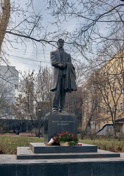 Mosca Russia Novembre 2019 Monumento Allo Scrittore Poeta Russo Traduttore — Foto Stock