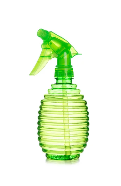 Frasco de spray de plástico verde no fundo isolado — Fotografia de Stock