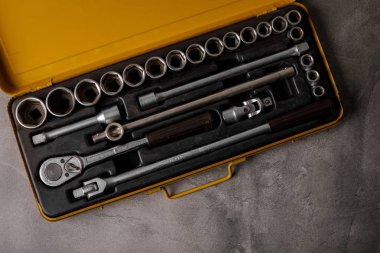 El aletleri bir üstten görünüm görüntüsü. Araçlar beton panel b kümesi