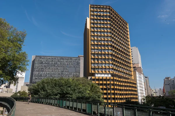 Włochy budynku w centrum miasta Sao Paulo — Zdjęcie stockowe