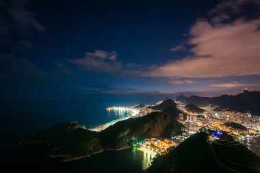 Gece görünümü Rio de Janeiro şehir 