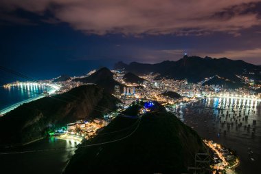 Gece görünümü Rio de Janeiro şehir 