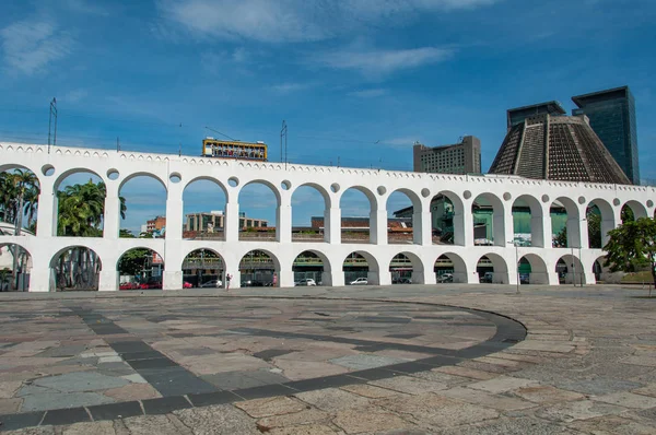 Lapa Arch ve Santa Teresa tramvay — Stok fotoğraf