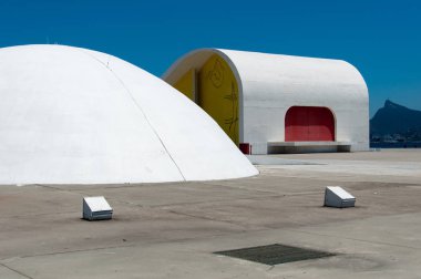 Oscar Niemeyer'ın popüler tiyatro Niteroi