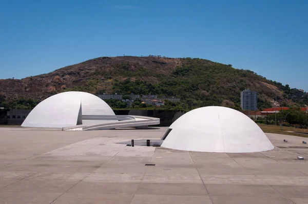 Théâtre populaire de Niteroi d'Oscar Niemeyer — Photo
