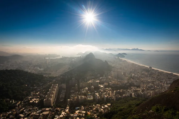 Vista aérea del distrito de Copacabana —  Fotos de Stock