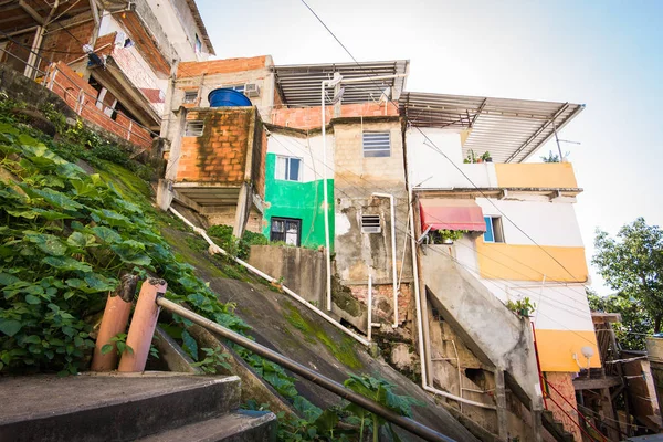 Vista Detalhada Paisagem Urbana Periferia Fundo Céu Azul — Fotografia de Stock