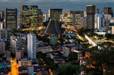 Rio de Janeiro şehir şehir manzaralı geceleri