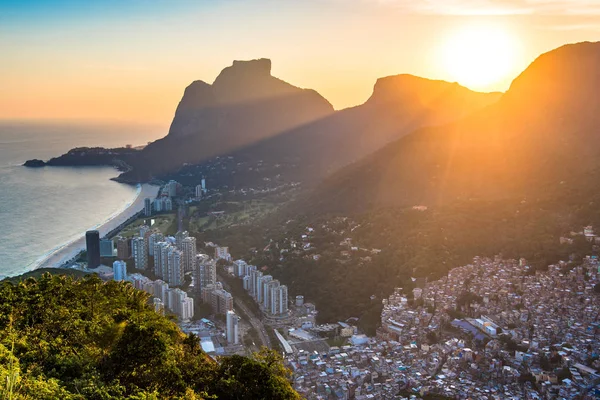 Panorámás Kilátás Rocinha Rio Janeiro City Esti Fény Legnagyobb Favela — Stock Fotó