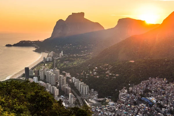 Panorámás Kilátás Rocinha Rio Janeiro City Esti Fény Legnagyobb Favela — Stock Fotó