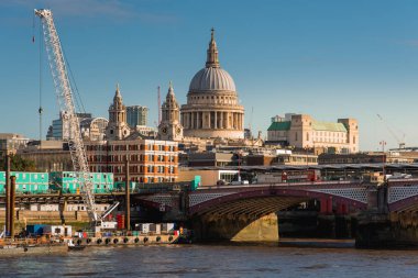 Aziz Paul Kubbesi. Londra 