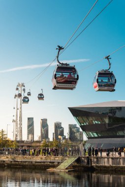 Londra 'da şehir merkezi teleferiği 