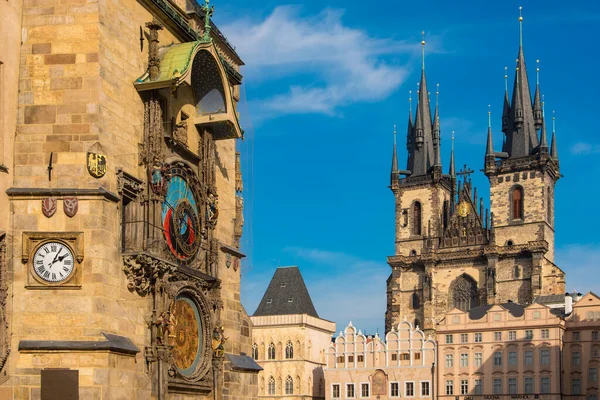 Astronomische Uhr Und Die Liebfrauenkirche Der Prager Altstadt Tschechien — Stockfoto